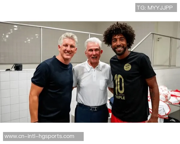 德国足球名人堂迎来新成员施魏因施泰格海因克斯等传奇入选 德国足球名人堂迎来新成员施魏因施泰格海因克斯等传奇入选