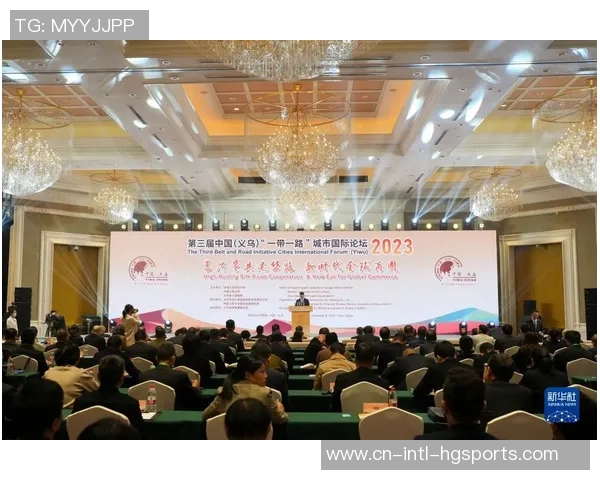 麦丹强调防守团结的重要性呼吁全队加强沟通与共识形成 麦丹强调防守团结的重要性呼吁全队加强沟通与共识形成