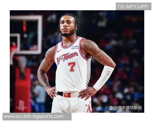 乌度卡强调提升三分球产量鼓励球员果断出手增加底角三分机会 乌度卡强调提升三分球产量鼓励球员果断出手增加底角三分机会