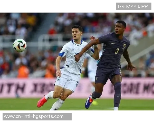 海外英格兰球员表现评分揭晓莫顿荣登榜首阿诺德垫底引发热议