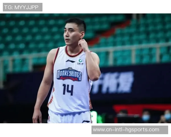 索兰克手术成功期待早日重返赛场恢复状态 索兰克手术成功期待早日重返赛场恢复状态